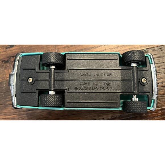 1988 Tootsie Toy Hard ‘56 FORD T-BIRD Teal Blue/Green Die Cast Metal Thunderbird - Picture 6 of 8